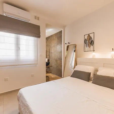 Helen's Balluta Retreat - By Solea Homes *