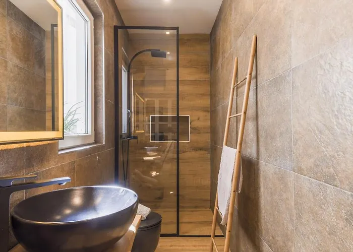 Helen's Balluta Retreat - By Solea Homes 斯利马