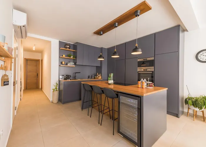 公寓 Helen's Balluta Retreat - By Solea Homes 斯利马